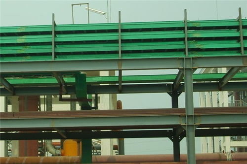 涼山玻璃鋼大跨距電纜橋架廠 專業(yè)定制，品質(zhì)卓越，為電纜鋪設(shè)提供堅強支撐